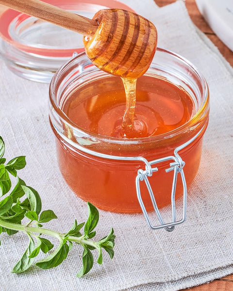 4 Ways to Glow Up and Grow Out Your Hair with Honey
